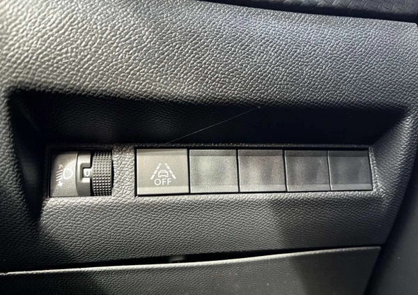 Peugeot 2008 cena 89900 przebieg: 30484, rok produkcji 2021 z Nowy Sącz małe 781